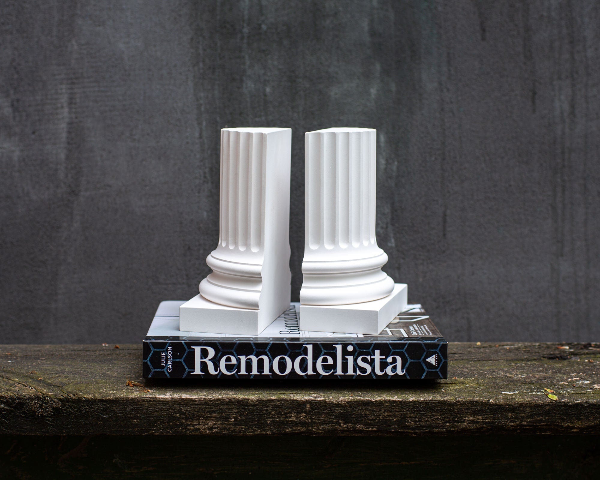 Architectural Neoclassical Style Plaster Pillar Bookends - Atelier Article