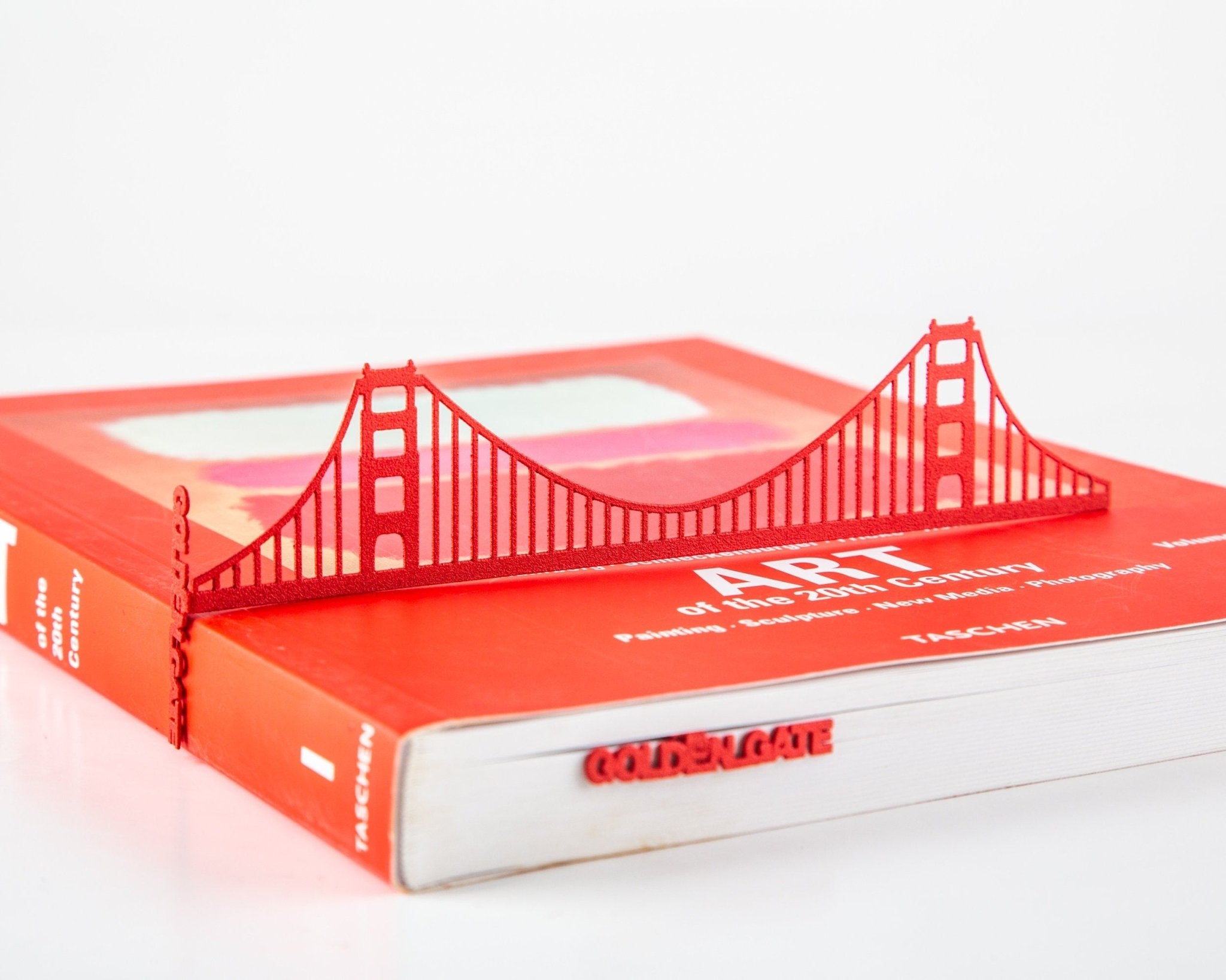 Best friend personalized small bookish gift, Metal bookmark Golden Gate Bridge // California Love - Atelier Article