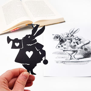 Bookmark "Alice in Wonderland - The Rabbit". - Atelier Article