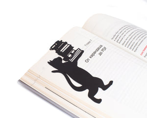 Bookmark "Cat the Librarian". - Atelier Article