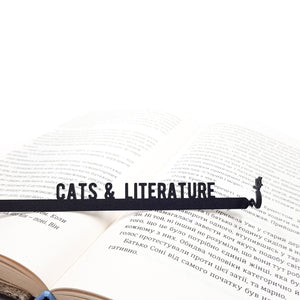 Bookmark "Cats and Literature". - Atelier Article