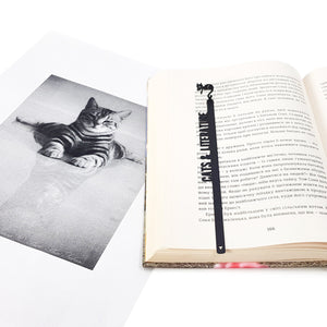 Bookmark "Cats and Literature". - Atelier Article