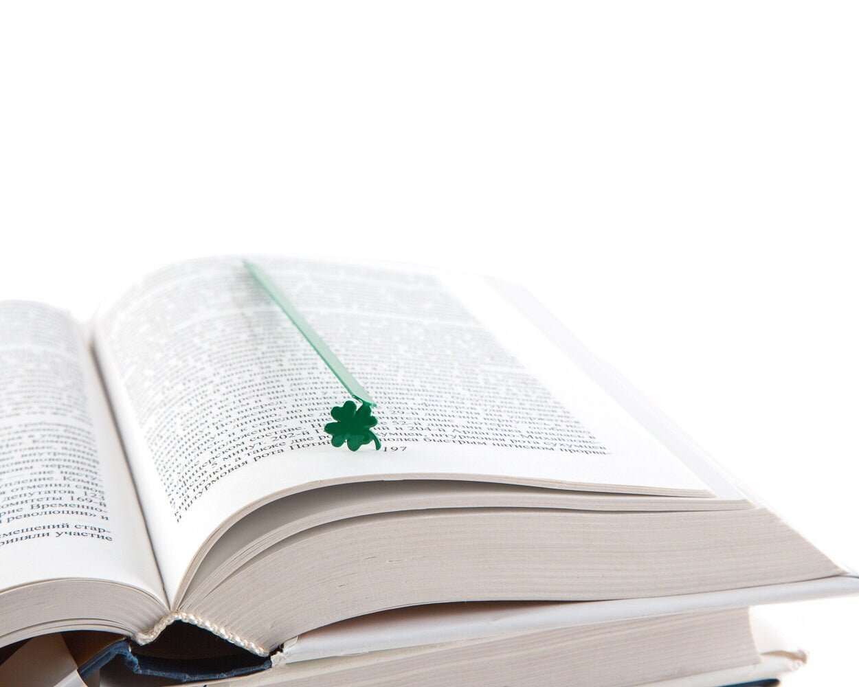 Bookmark "Clover, Good Luck". - Atelier Article