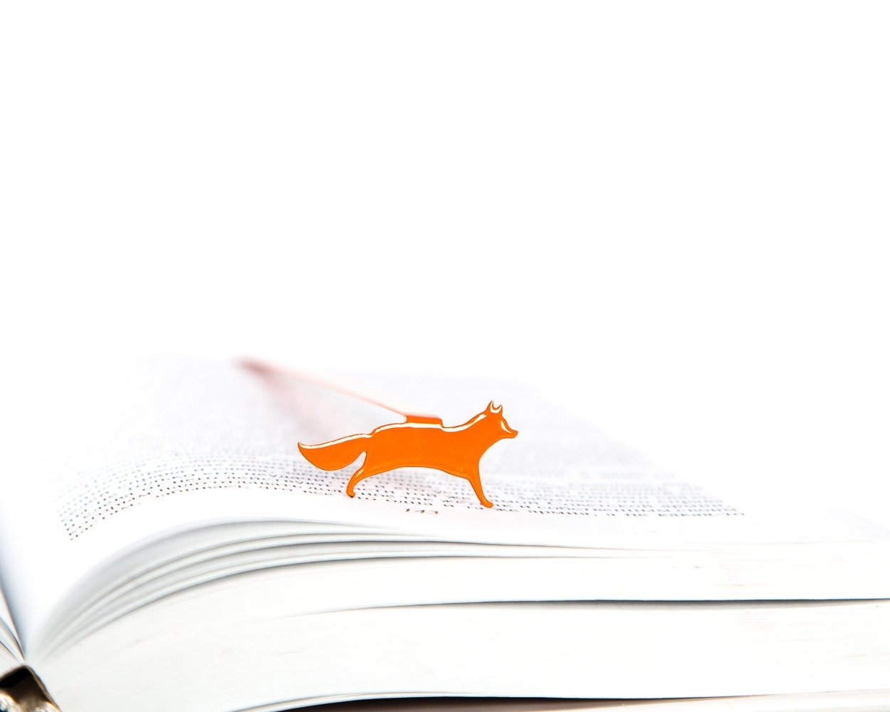 Bookmark "Fox on the Run". - Atelier Article