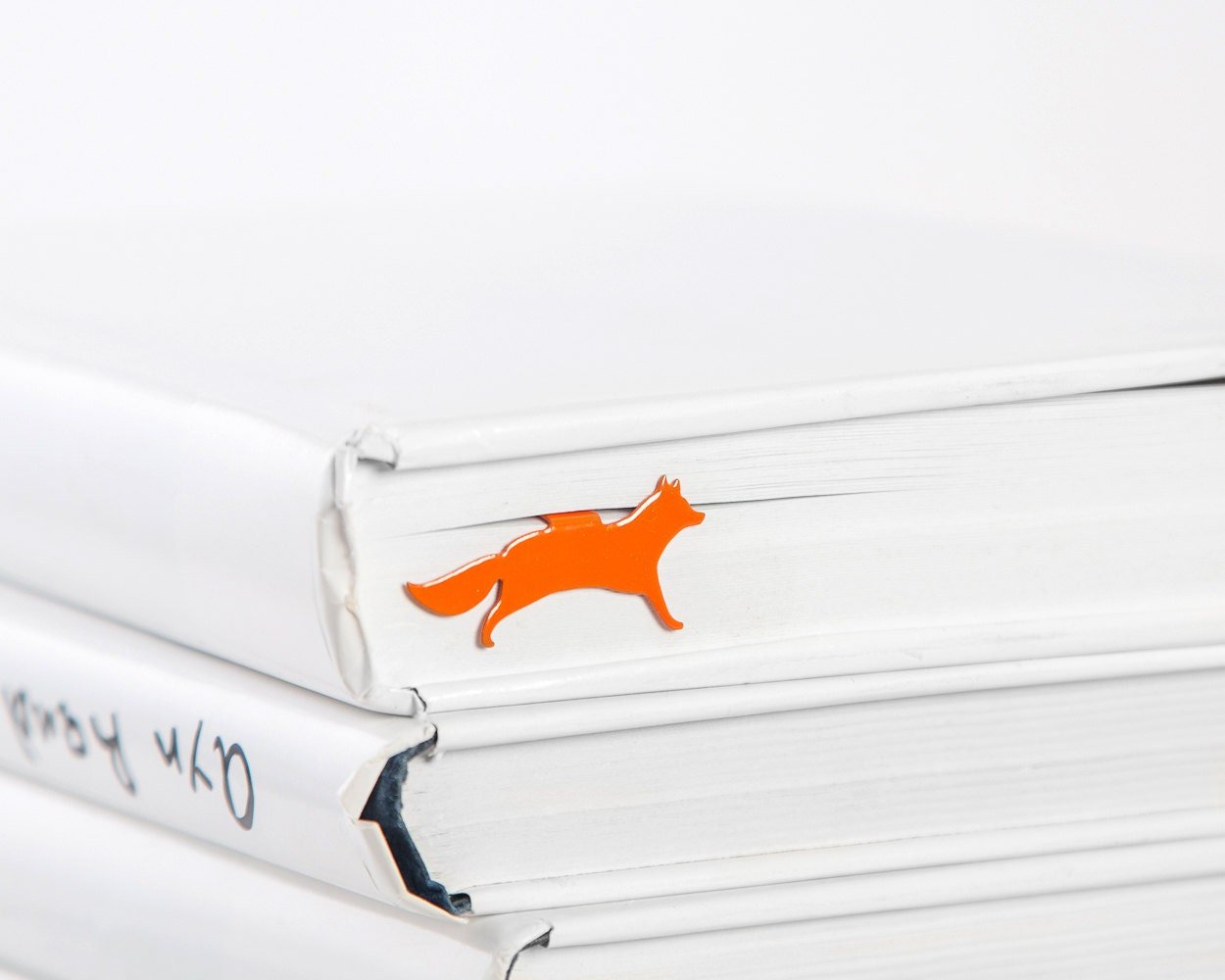 Bookmark "Fox on the Run". - Atelier Article