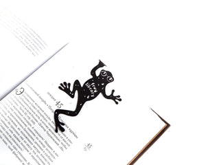 Bookmark "Frog Library". - Atelier Article