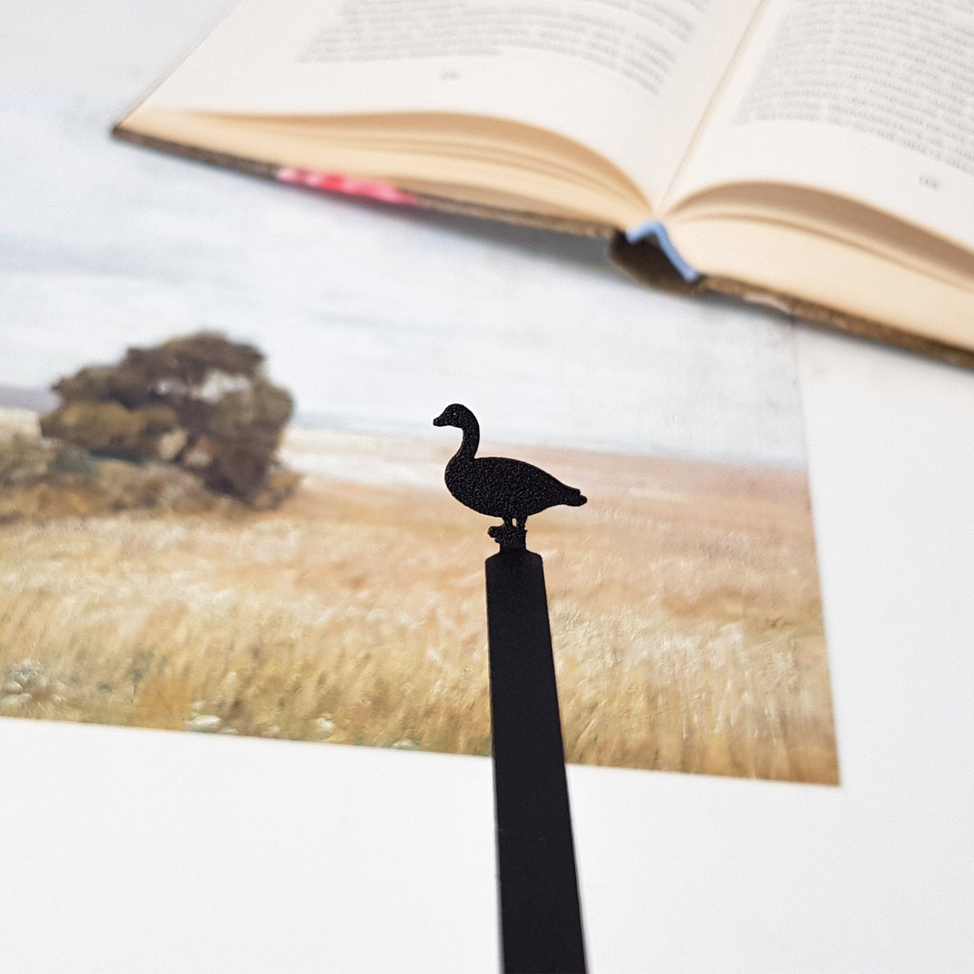 Bookmark "Goose". - Atelier Article