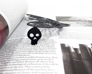 Bookmark "Moth of Death". - Atelier Article