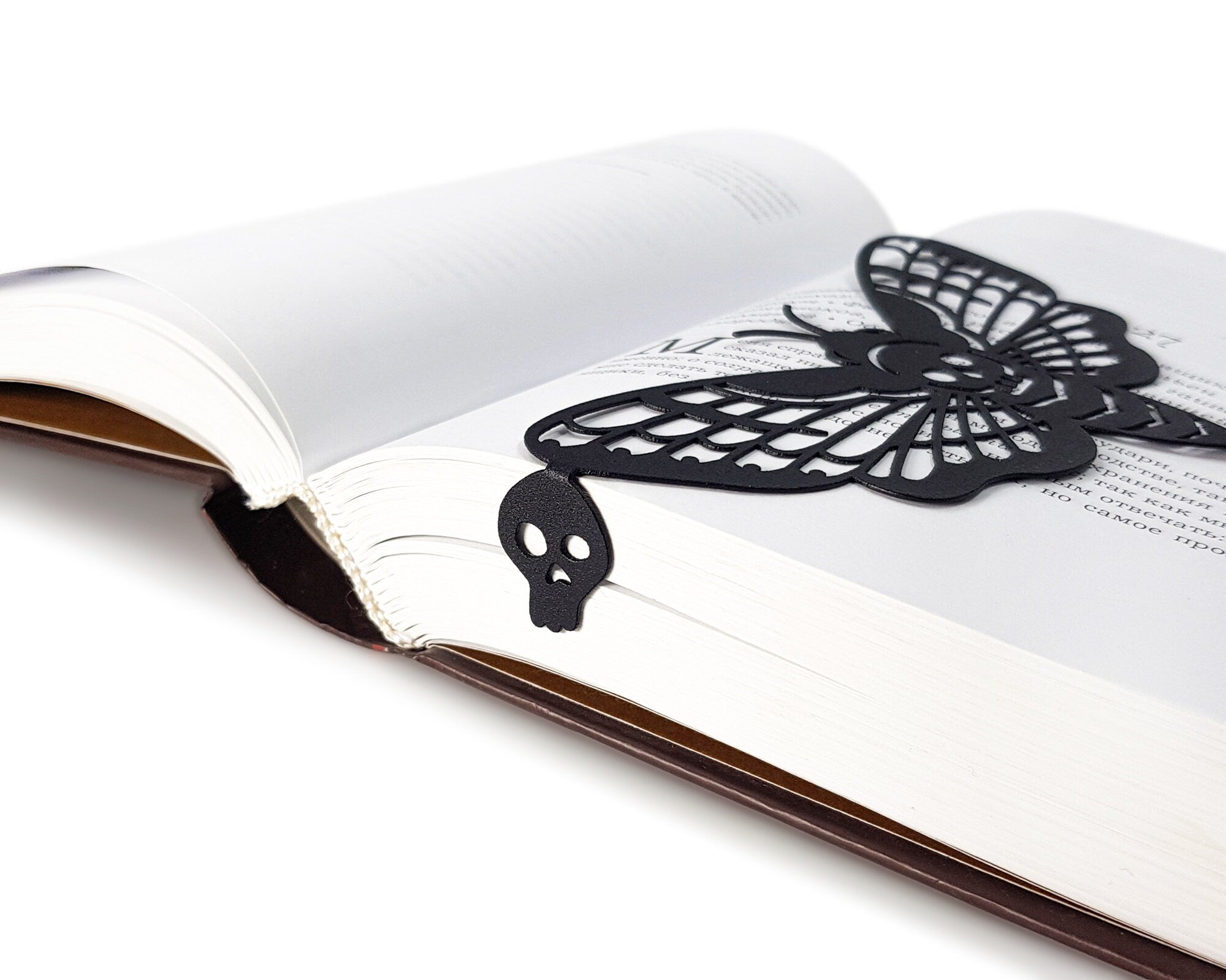 Bookmark "Moth of Death". - Atelier Article