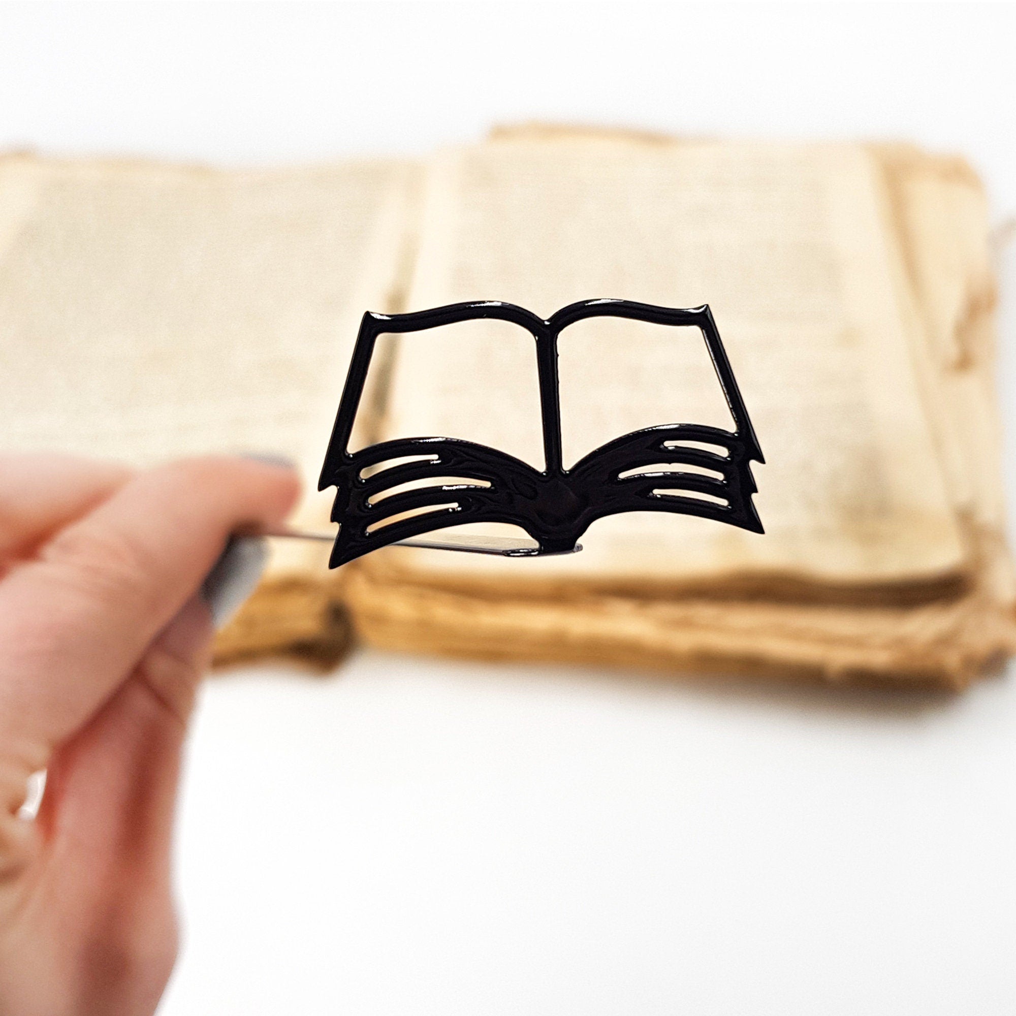 Bookmark "Open Book". - Atelier Article