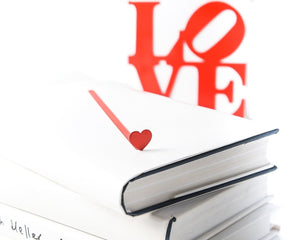 Red Heart Bookmark - Romantic and Elegant Design for Avid Readers and Love Enthusiasts - Atelier Article