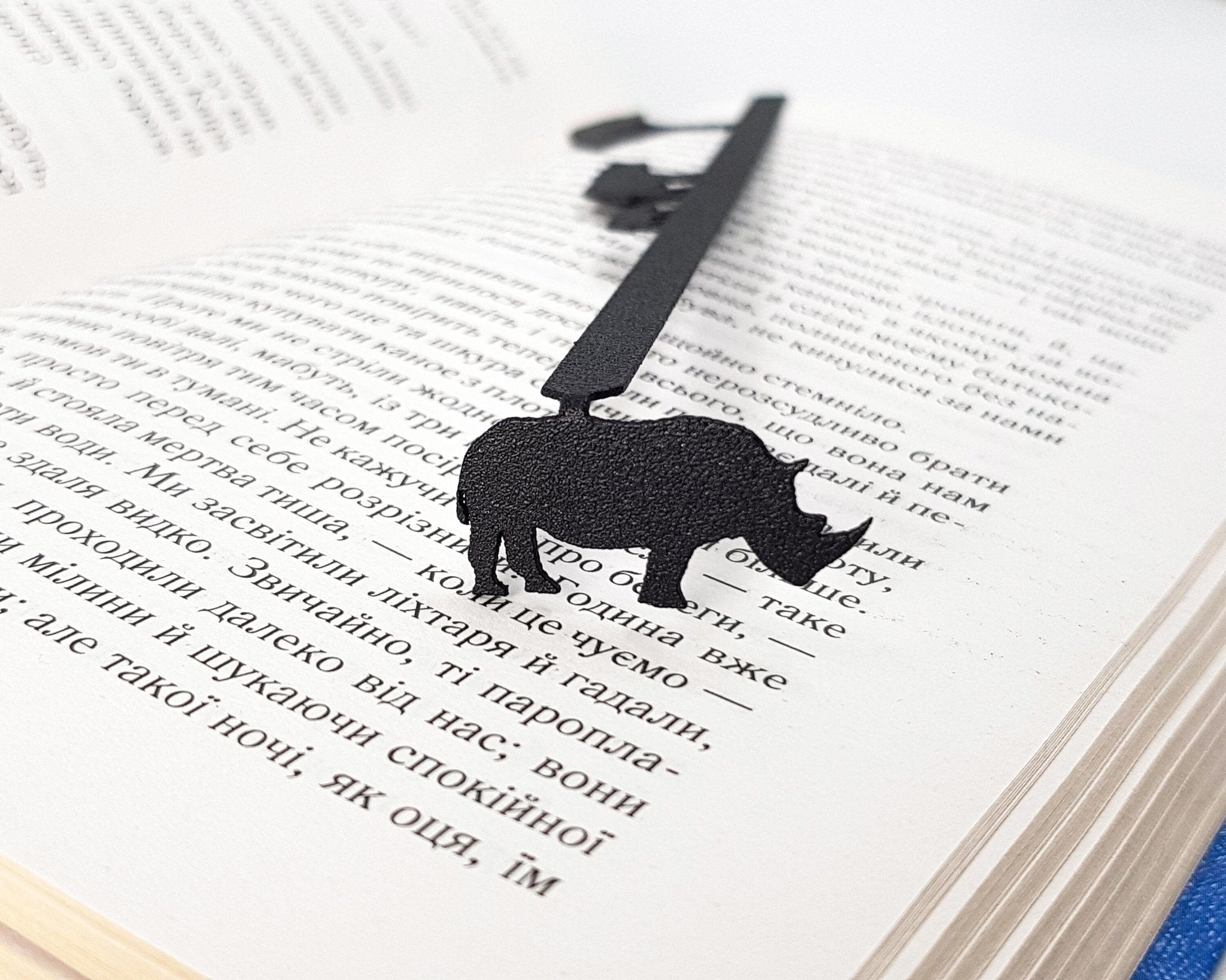 Rhinos Bookmark - Strong and Majestic Design for Avid Readers and Wildlife Lovers - Atelier Article