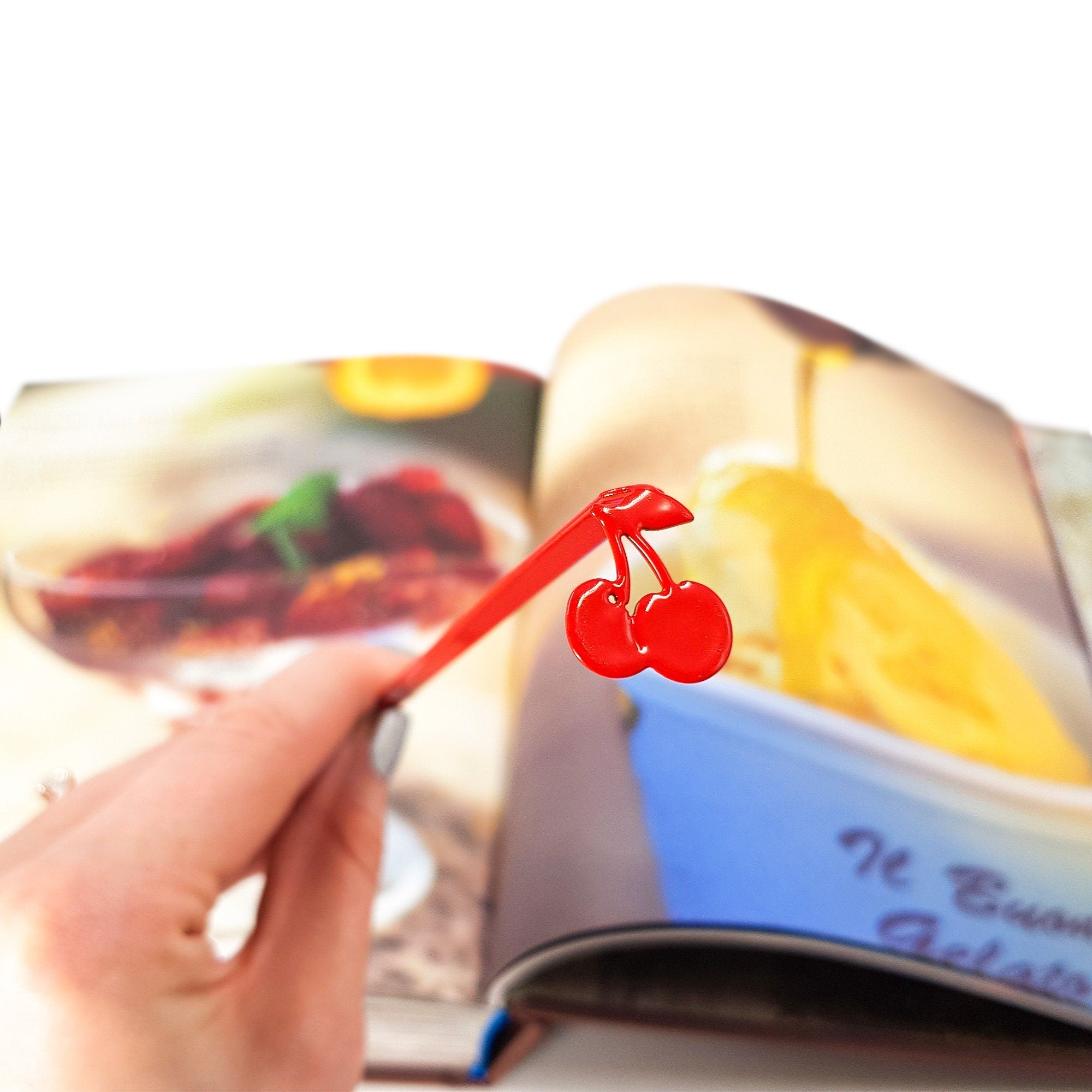 Bookmark "Sweet Cherries". - Atelier Article