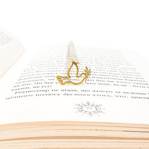 "Dove of Peace" Bookmark. - Atelier Article