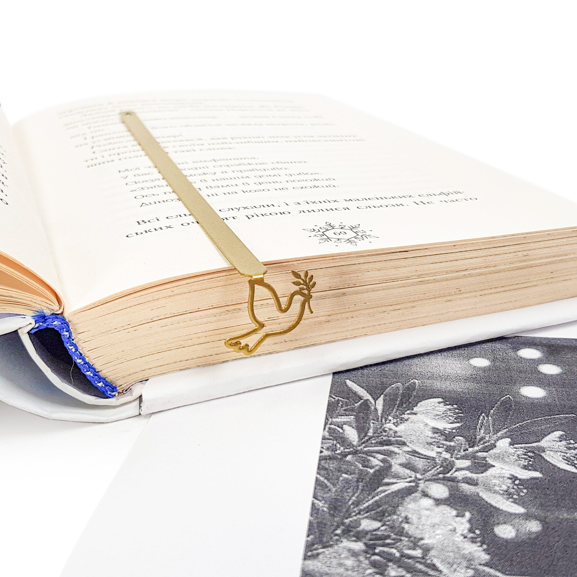 "Dove of Peace" Bookmark. - Atelier Article