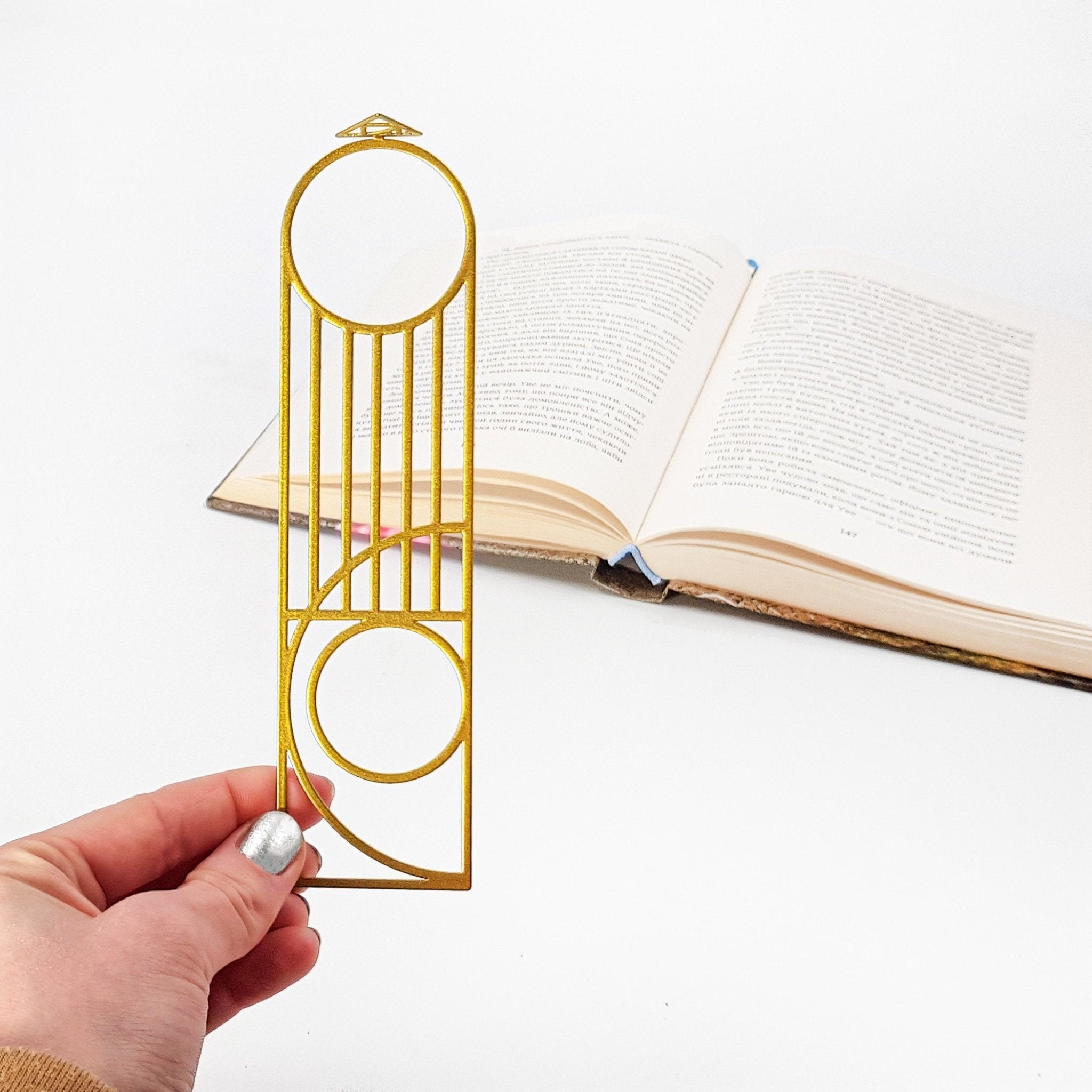 Golden Bookmark "Bauhaus Geometry". - Atelier Article