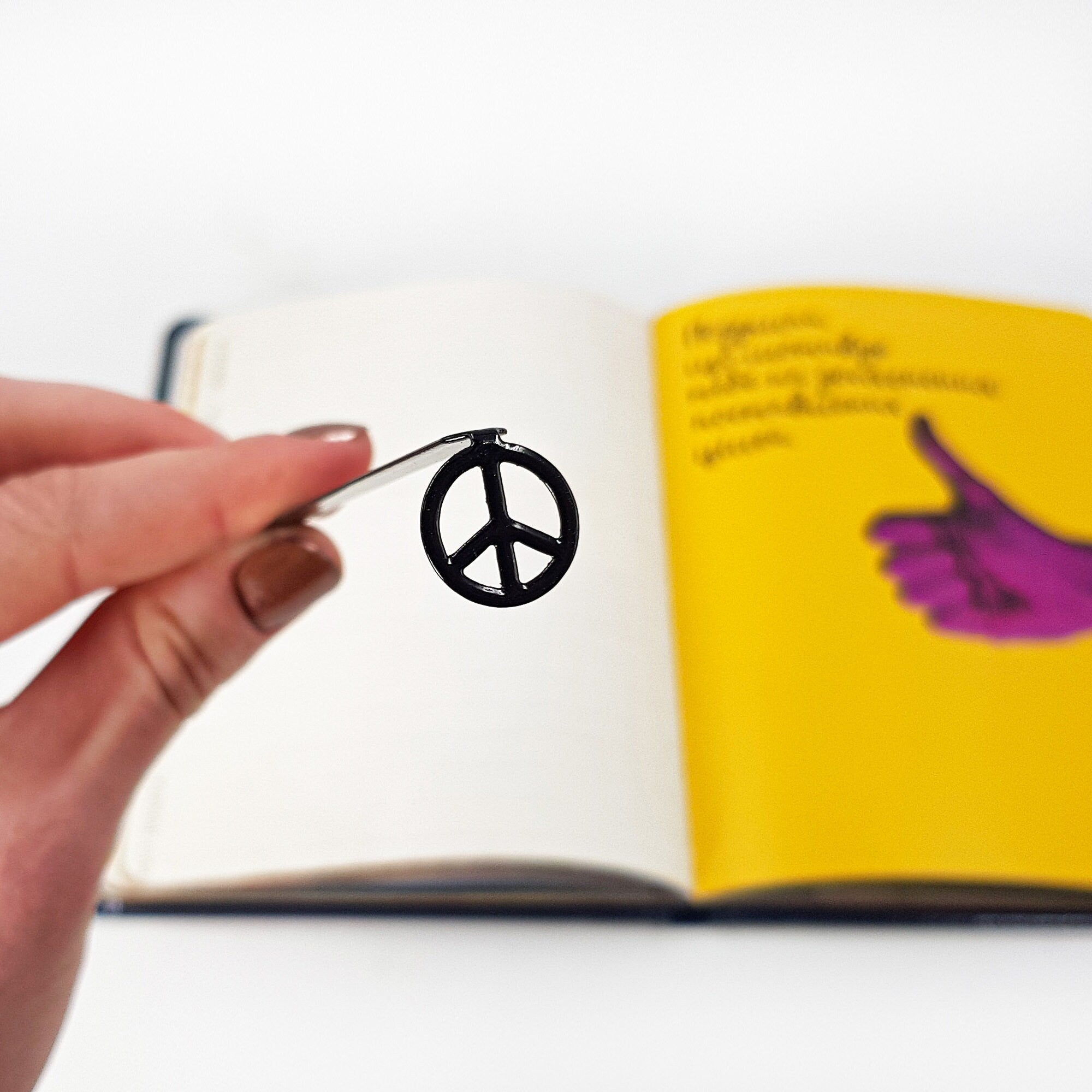 "Peace" Bookmark. - Atelier Article