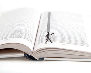 Scary Bookmark "Zombies Are Coming". - Atelier Article