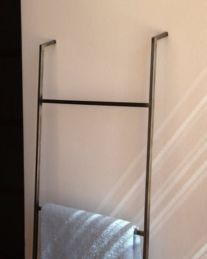 Premium Quality Hand-Welded Metal Skinny Ladder Blanket Display With Support - Atelier Article