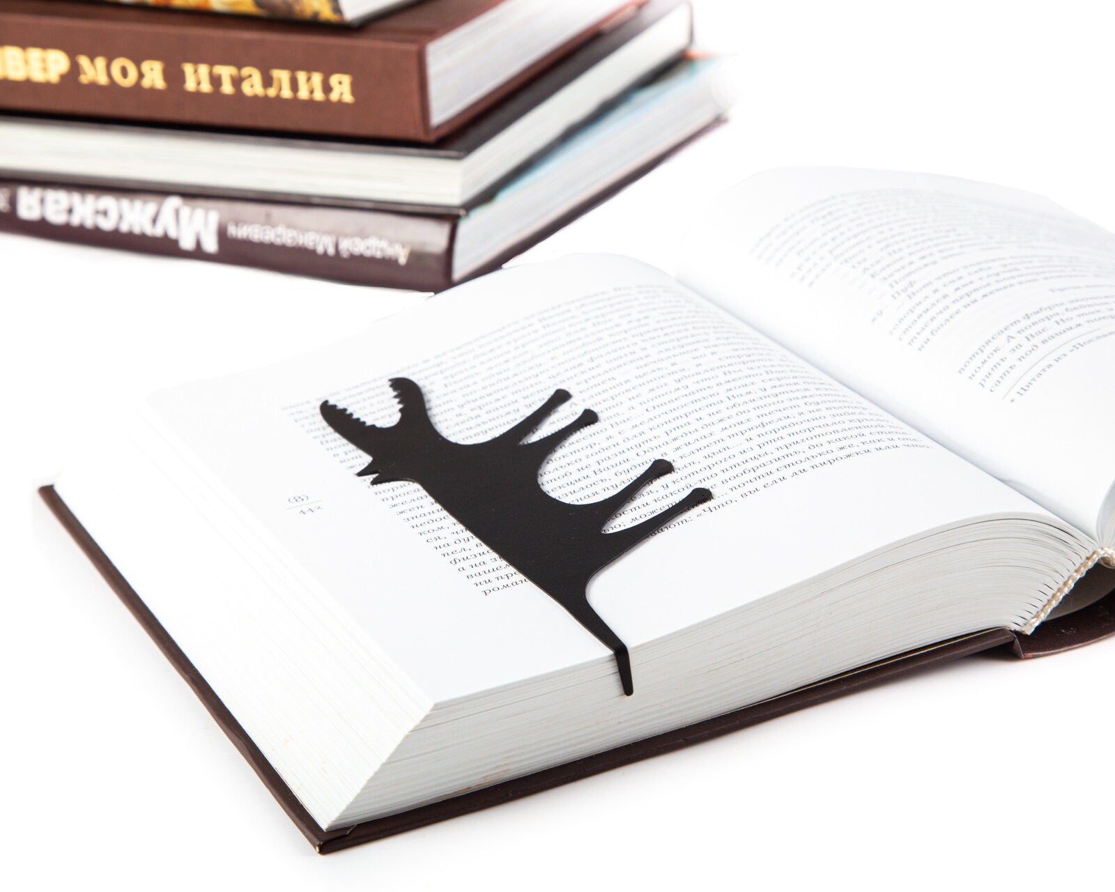 Unique Bookmark "Hungry Wolf". - Atelier Article