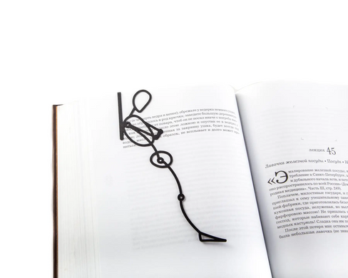 Metal bookmark / Thinking Dummy by Atelier Article, Black