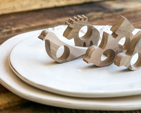 Set of wooden napkin rings Birdie. Made in Ukraine.