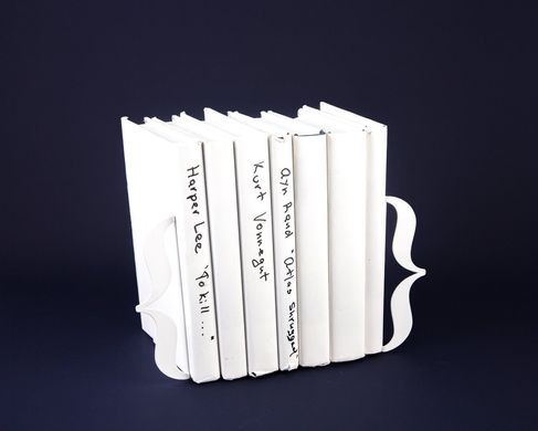 Bookends "Curly braces // brackets" by Atelier Article, White