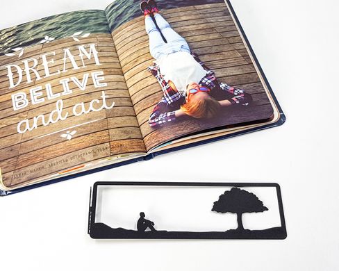 Zen bookmark Tranquility by Atelier Article. Minimlist bookmark for stylish book lovers.