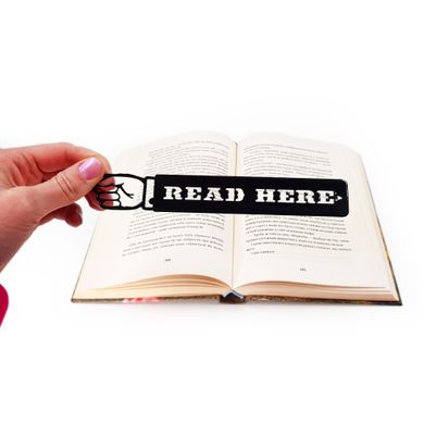 Elegant black metal bookmark "Read Here.", Black