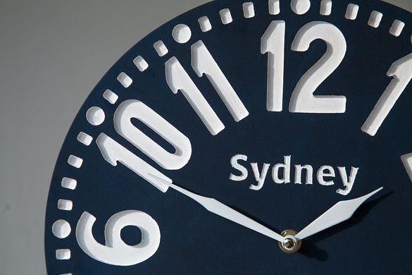 Handmade wall clock "Sydney" by Atelier Article
