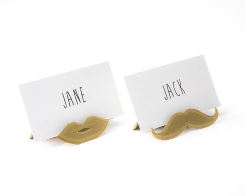 Place card holder Moustache and lips by Atelier Article, Golden