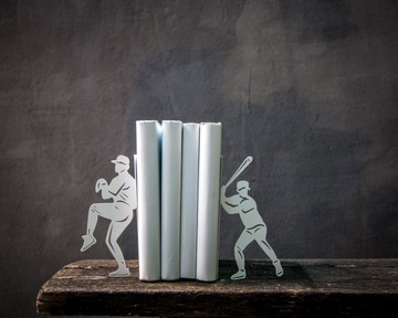 Metal bookends "Baseball" by Atelier Article, White