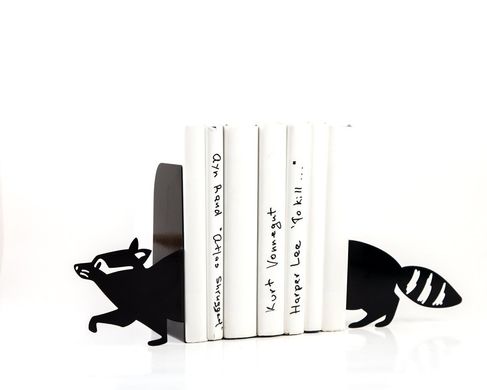 Nursery Bookends «Reading Raccoon» by Atelier Article, Black