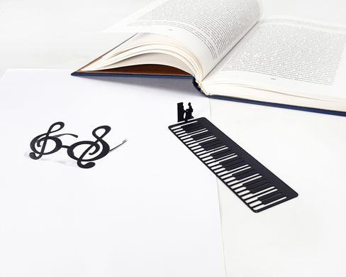 Bookmark Piano Player