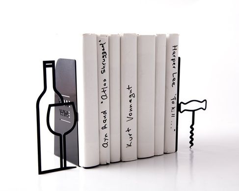 Metal Kitchen bookends «Less whine more wine» by Atelier Article, Black